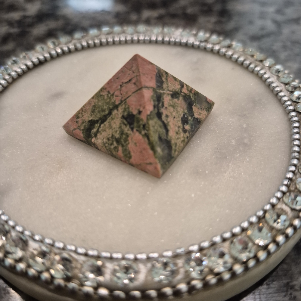 Unakite Crystal Polished Stone Pyramid Sm #1 New - Picture 6 of 9